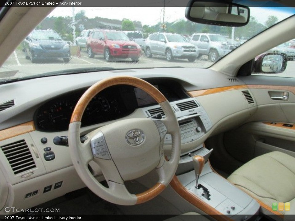 Ivory Interior Dashboard for the 2007 Toyota Avalon Limited #82237069