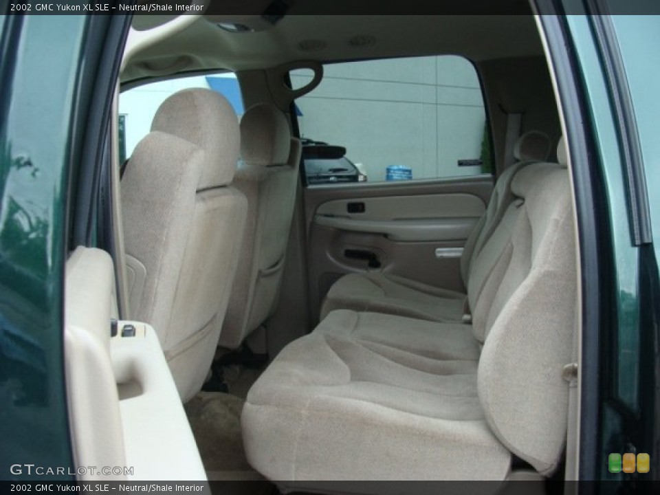 Neutral/Shale Interior Rear Seat for the 2002 GMC Yukon XL SLE #82246467