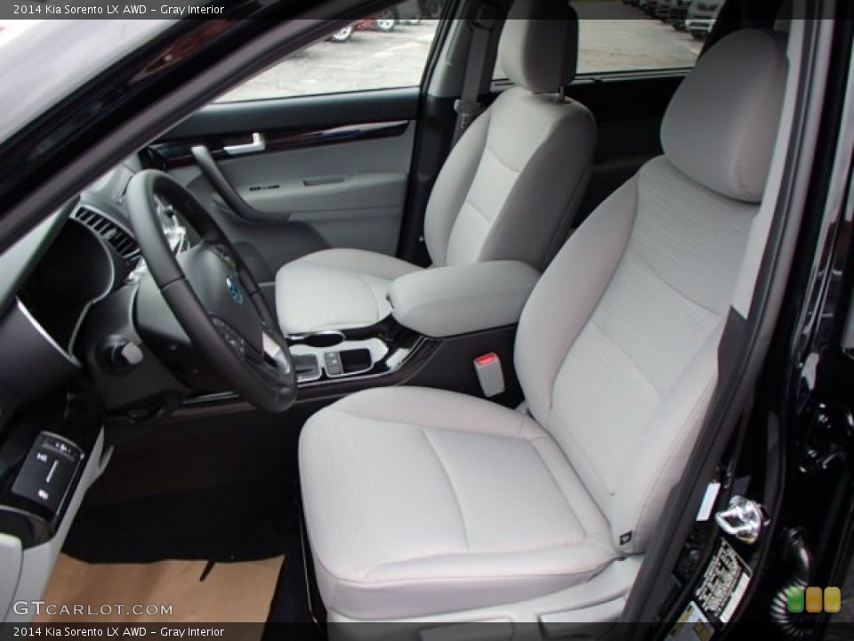 Gray Interior Front Seat for the 2014 Kia Sorento LX AWD #82252941