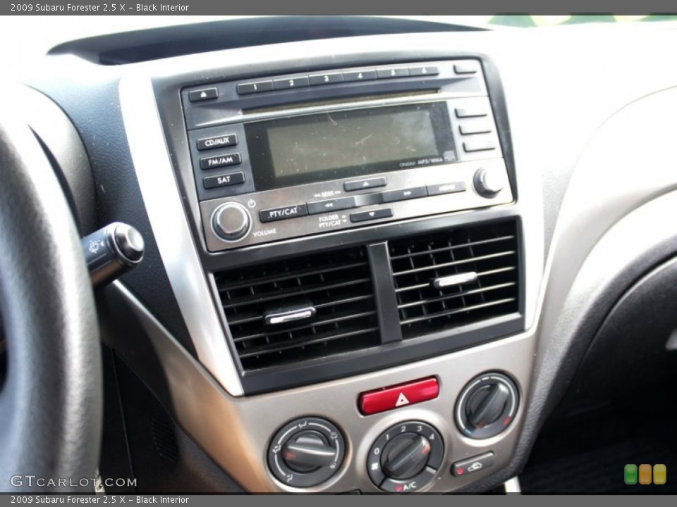 Black Interior Controls for the 2009 Subaru Forester 2.5 X #82264009