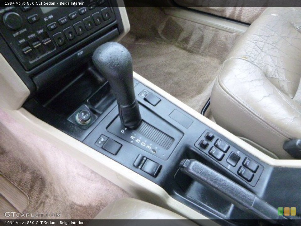 Beige Interior Transmission for the 1994 Volvo 850 GLT Sedan #82267588