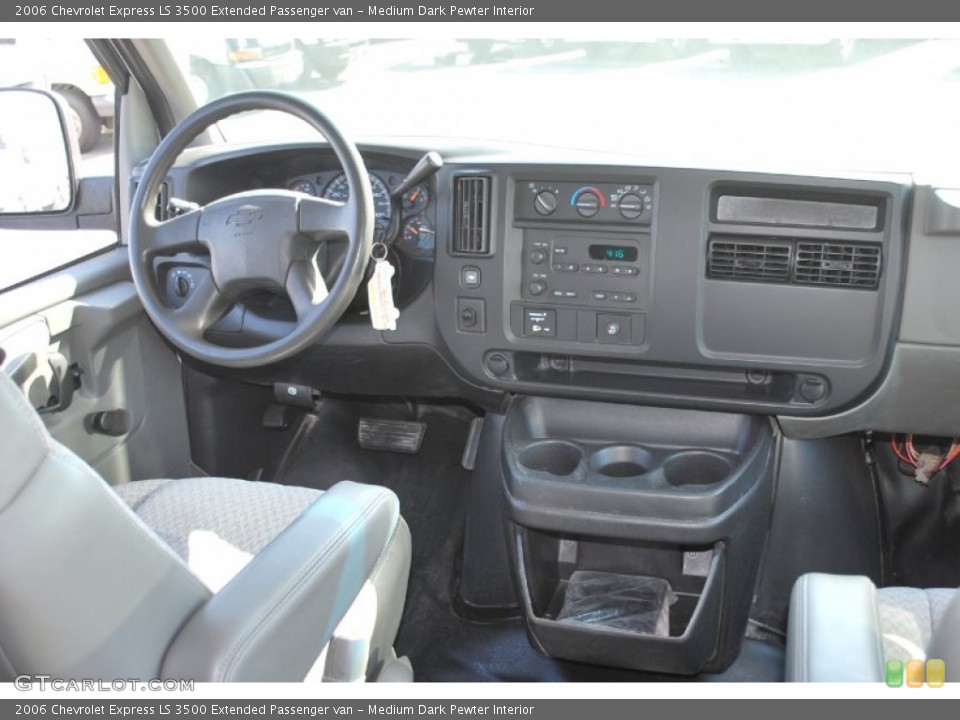 Medium Dark Pewter Interior Dashboard for the 2006 Chevrolet Express LS 3500 Extended Passenger van #82272021