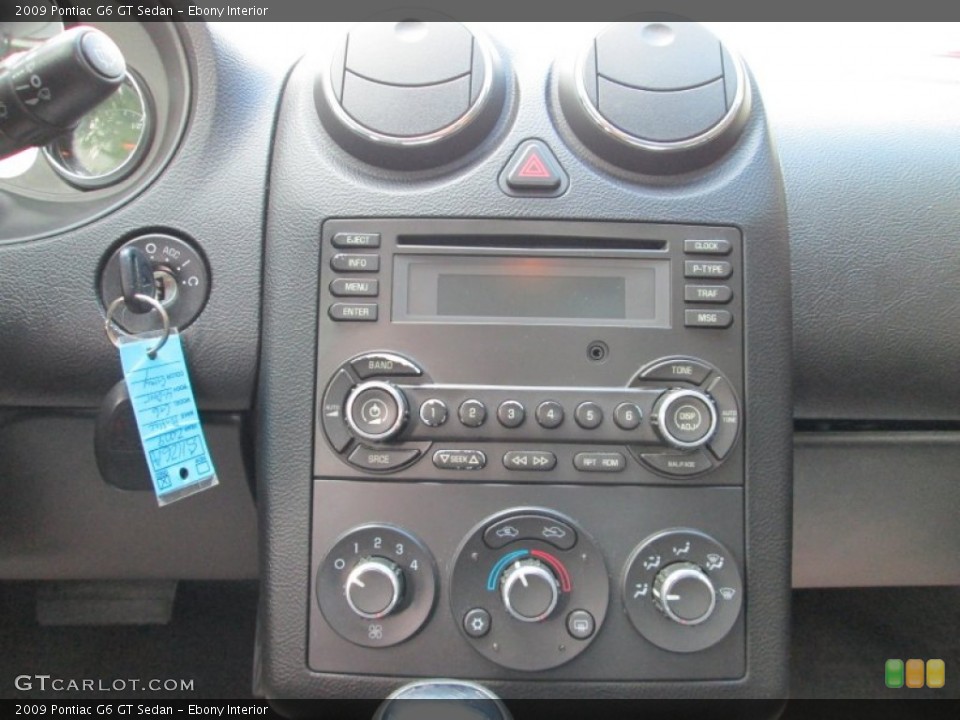 Ebony Interior Controls for the 2009 Pontiac G6 GT Sedan #82288502