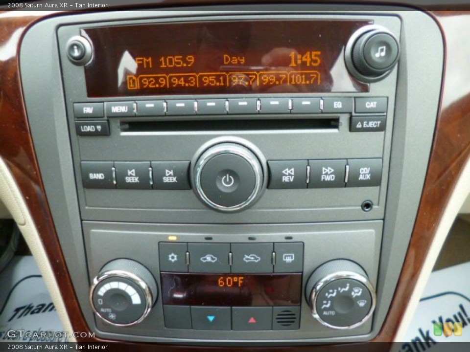 Tan Interior Controls for the 2008 Saturn Aura XR #82291361