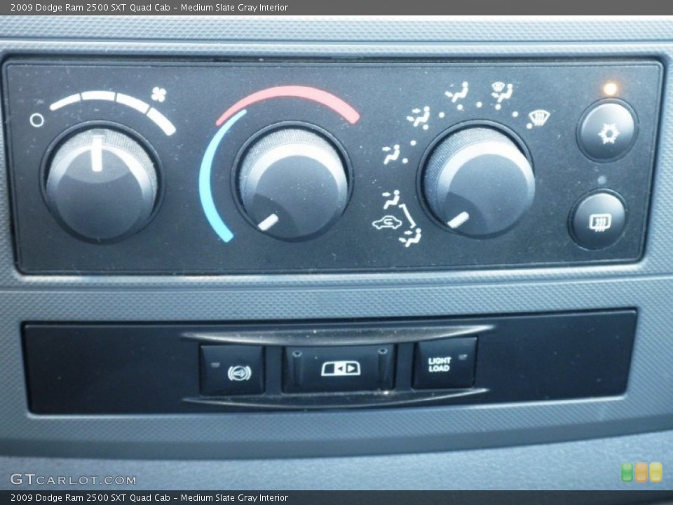 Medium Slate Gray Interior Controls for the 2009 Dodge Ram 2500 SXT Quad Cab #82295021