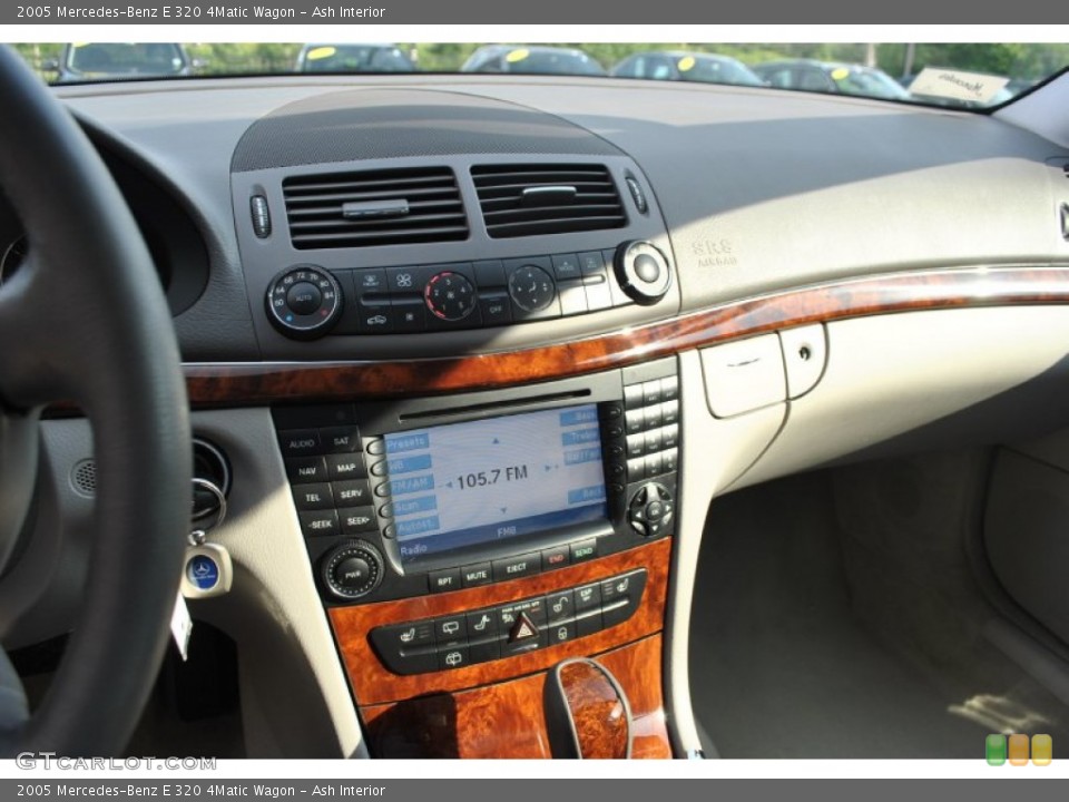 Ash Interior Controls for the 2005 Mercedes-Benz E 320 4Matic Wagon #82322558