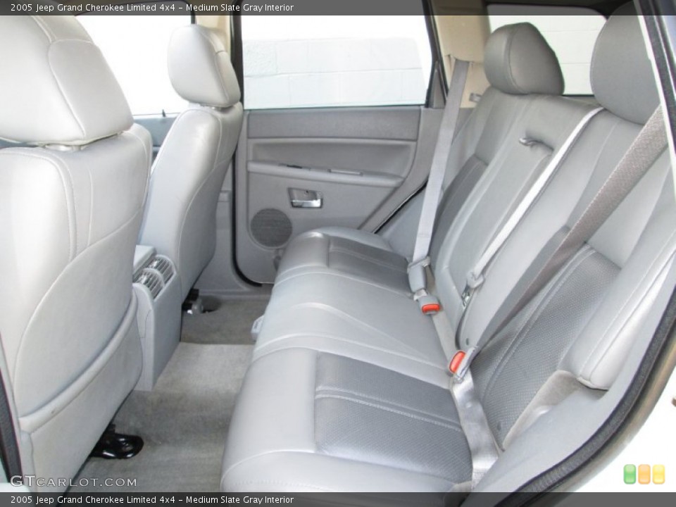 Medium Slate Gray Interior Rear Seat for the 2005 Jeep Grand Cherokee Limited 4x4 #82328966