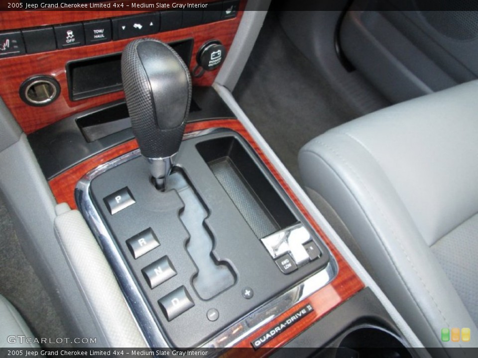 Medium Slate Gray Interior Transmission for the 2005 Jeep Grand Cherokee Limited 4x4 #82329071