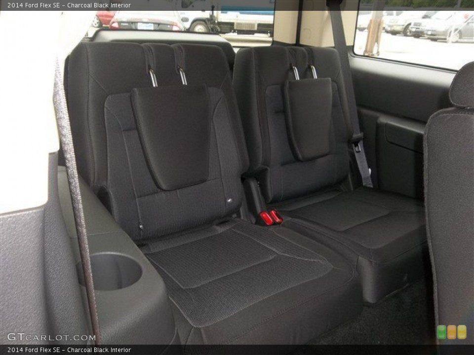 Charcoal Black Interior Rear Seat for the 2014 Ford Flex SE #82335188