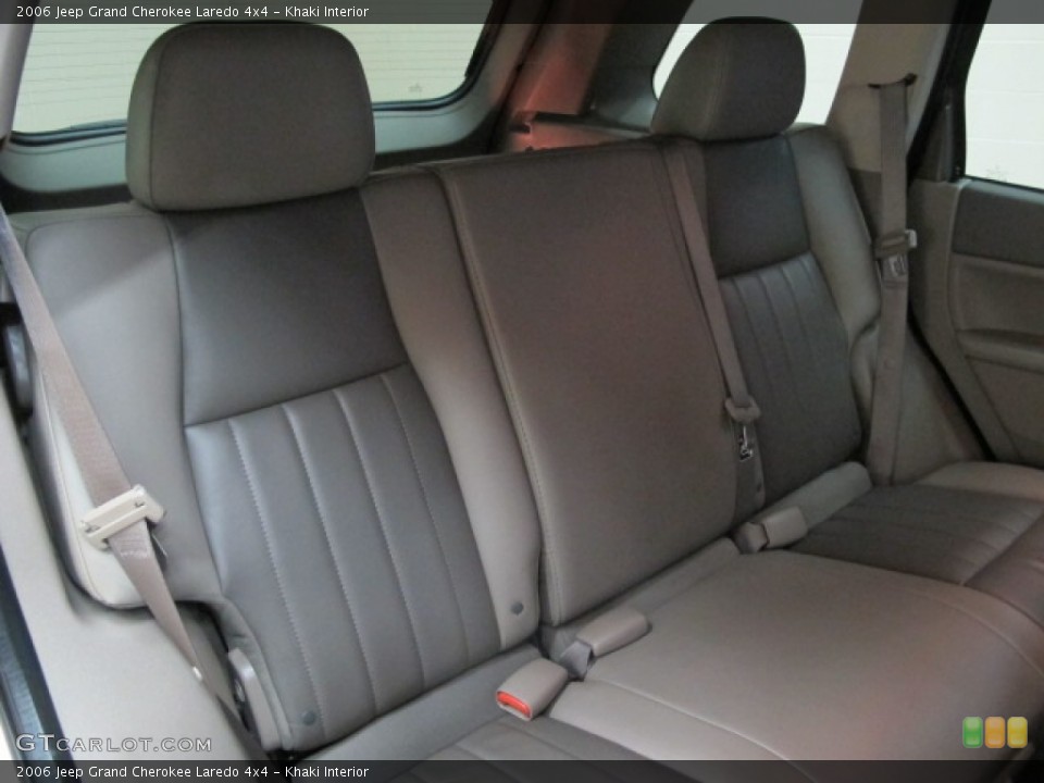 Khaki Interior Rear Seat for the 2006 Jeep Grand Cherokee Laredo 4x4 #82340335