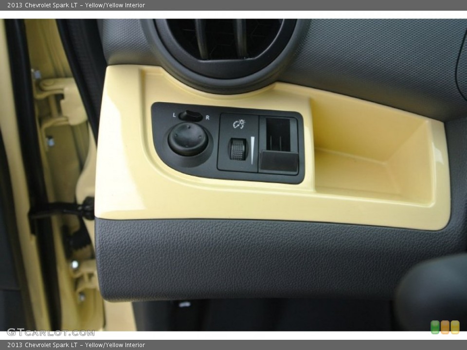 Yellow/Yellow Interior Controls for the 2013 Chevrolet Spark LT #82365303