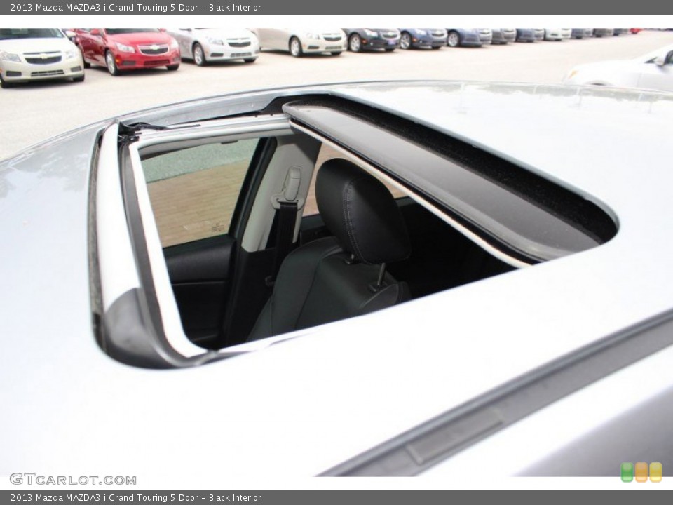Black Interior Sunroof for the 2013 Mazda MAZDA3 i Grand Touring 5 Door #82370246