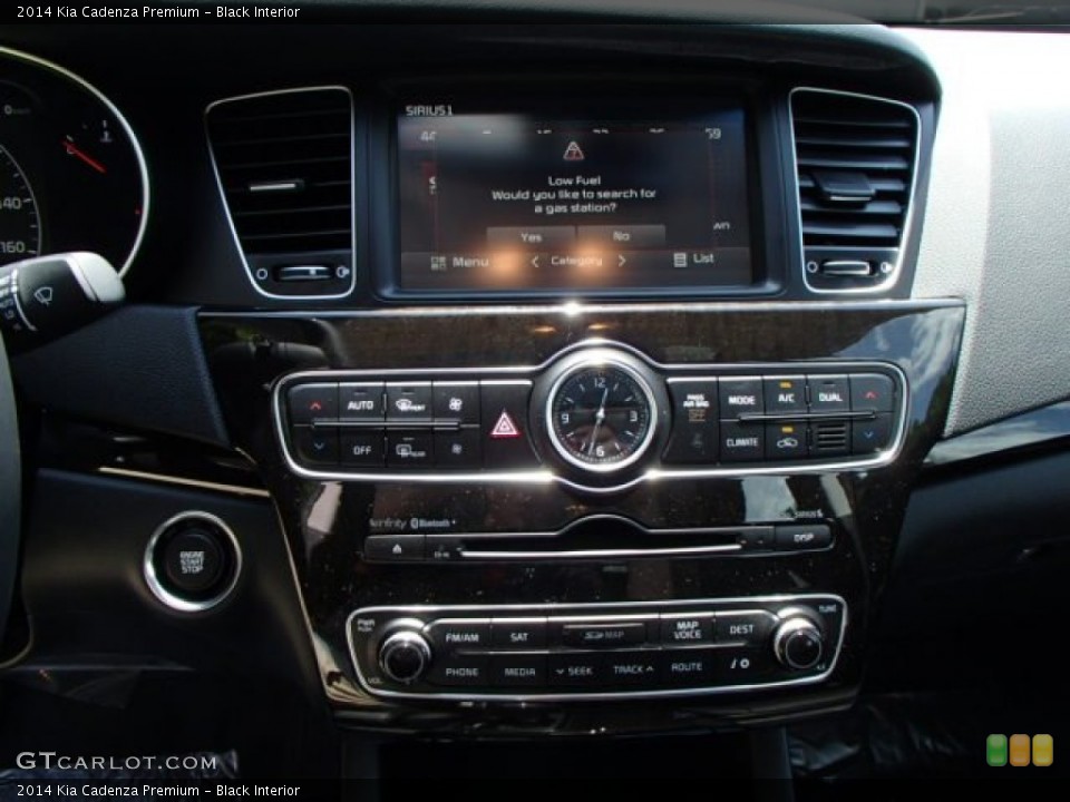 Black Interior Controls for the 2014 Kia Cadenza Premium #82370496