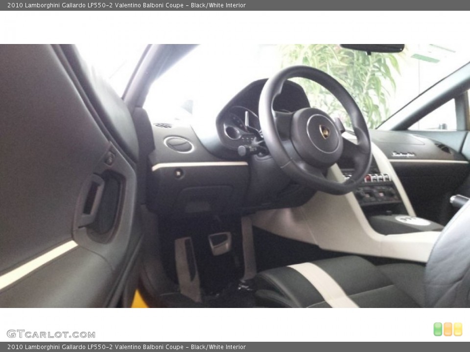 Black/White Interior Steering Wheel for the 2010 Lamborghini Gallardo LP550-2 Valentino Balboni Coupe #82383415