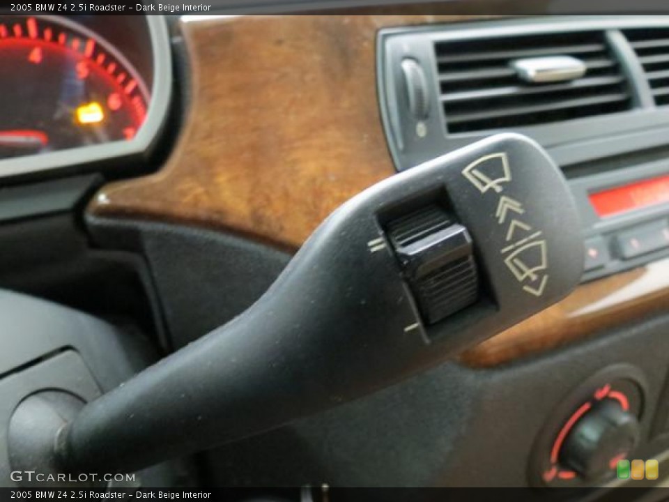Dark Beige Interior Controls for the 2005 BMW Z4 2.5i Roadster #82384347