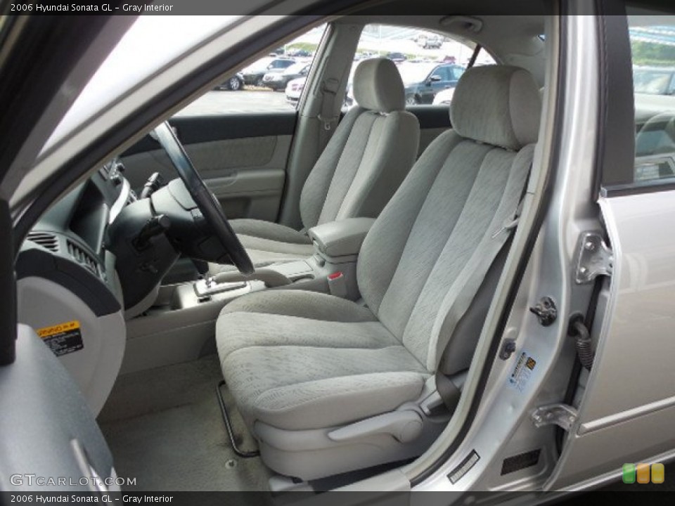 Gray Interior Front Seat for the 2006 Hyundai Sonata GL #82386682