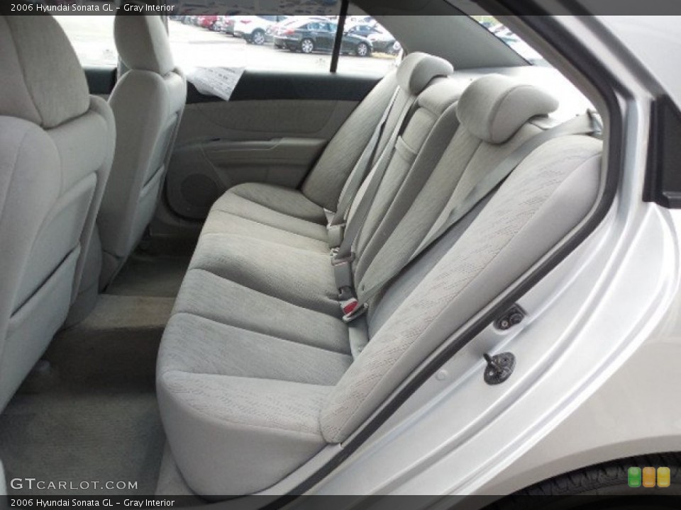 Gray Interior Rear Seat for the 2006 Hyundai Sonata GL #82386694
