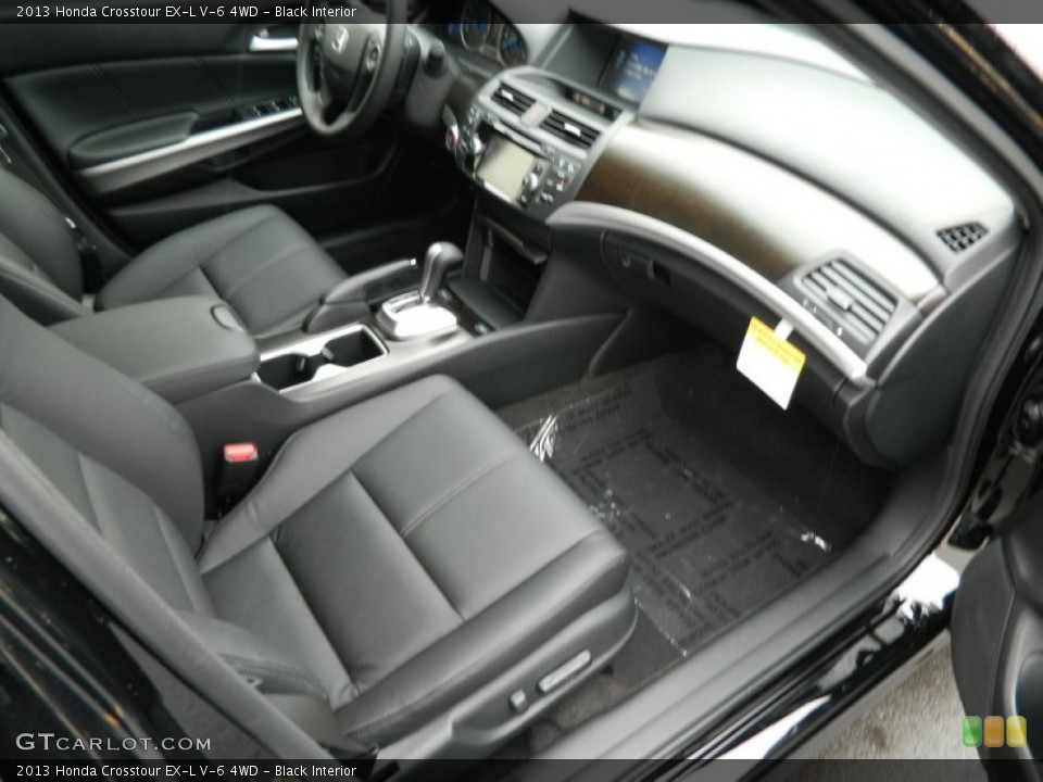 Black Interior Front Seat for the 2013 Honda Crosstour EX-L V-6 4WD #82387501