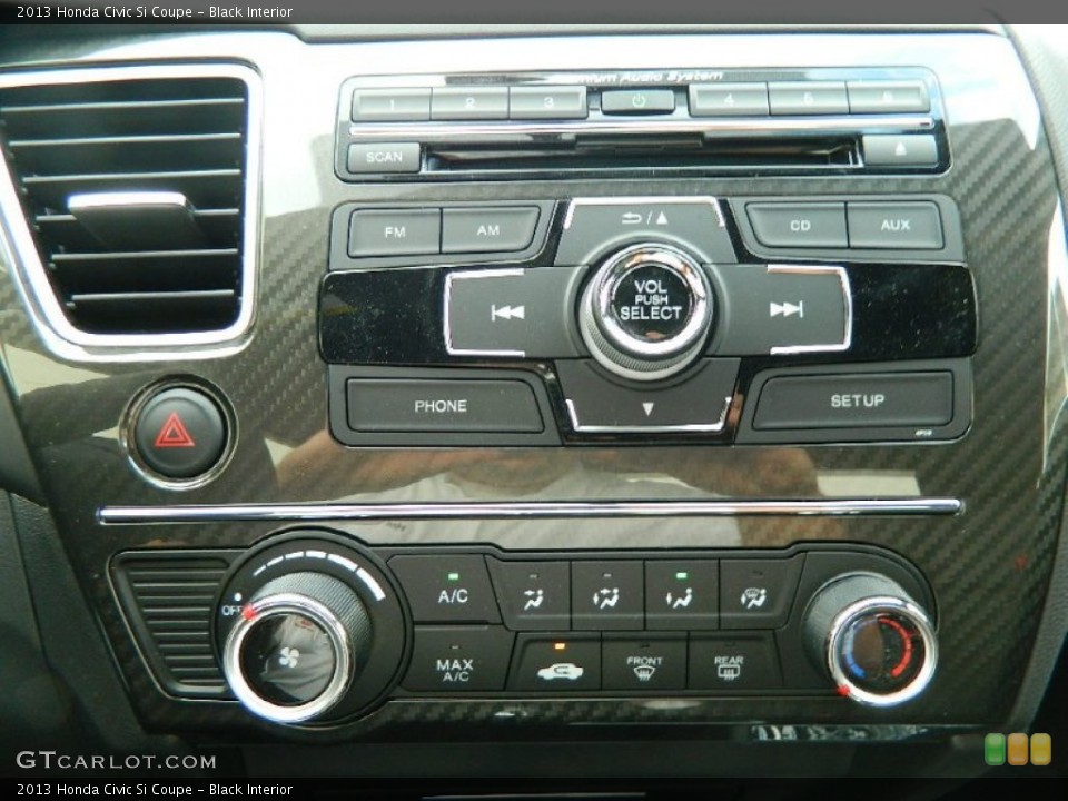 Black Interior Controls for the 2013 Honda Civic Si Coupe #82387822