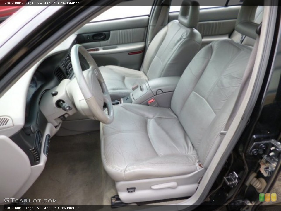 Medium Gray Interior Front Seat for the 2002 Buick Regal LS #82396822