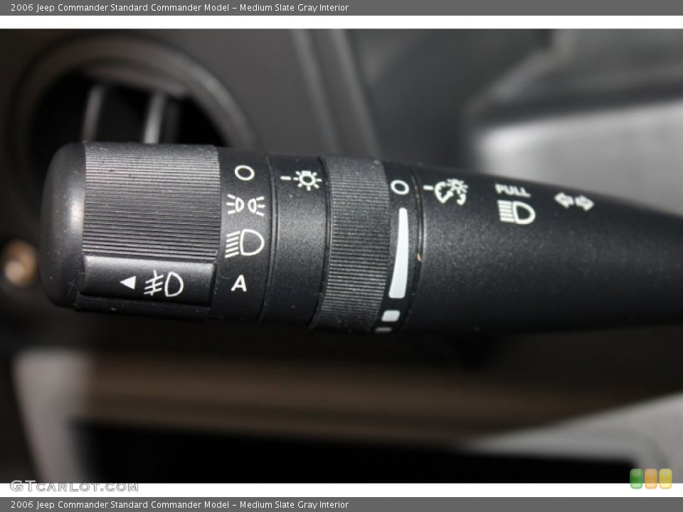 Medium Slate Gray Interior Controls for the 2006 Jeep Commander  #82397085