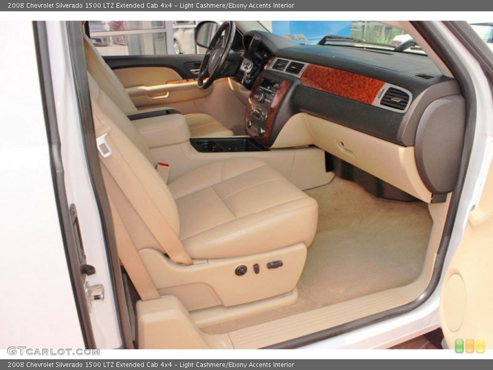 Light Cashmere/Ebony Accents Interior Photo for the 2008 Chevrolet Silverado 1500 LTZ Extended Cab 4x4 #82407669