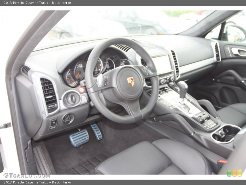 Black Interior Dashboard for the 2013 Porsche Cayenne Turbo #82411247