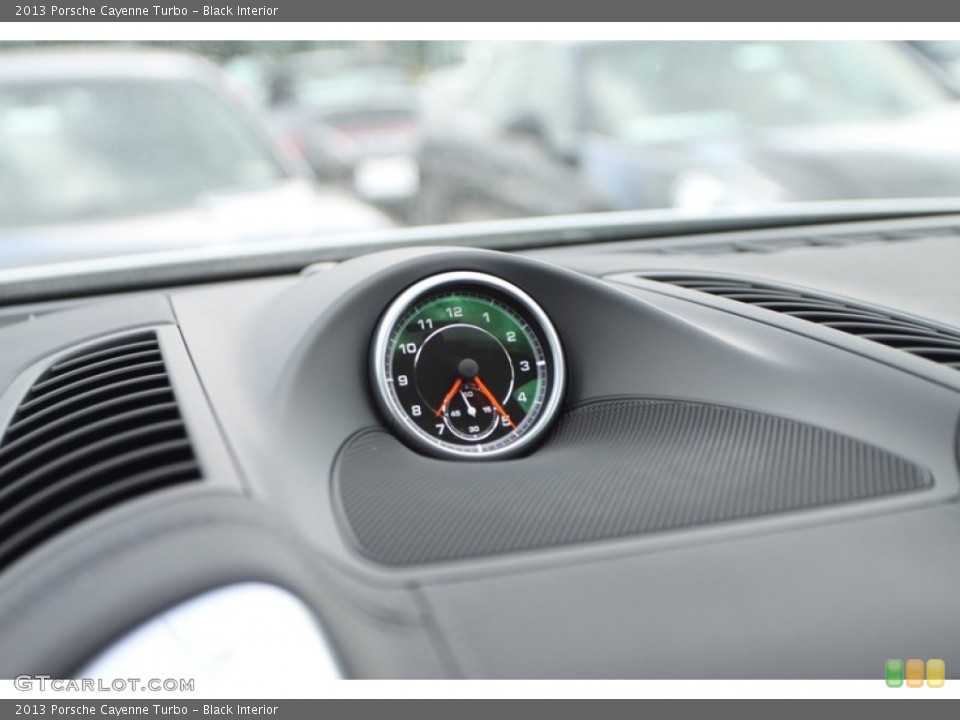 Black Interior Gauges for the 2013 Porsche Cayenne Turbo #82411372