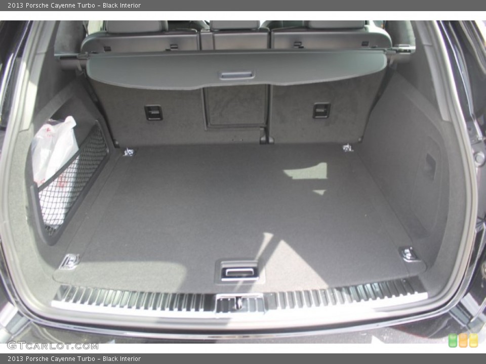 Black Interior Trunk for the 2013 Porsche Cayenne Turbo #82412111