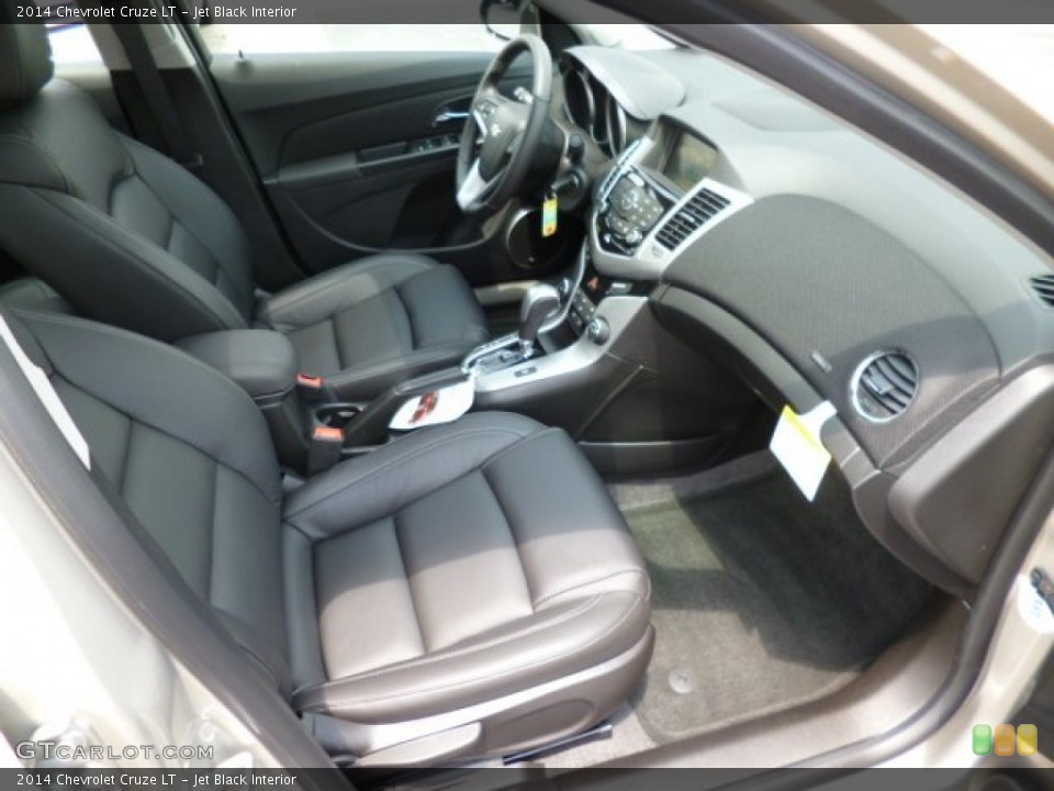 Jet Black Interior Photo for the 2014 Chevrolet Cruze LT #82412169