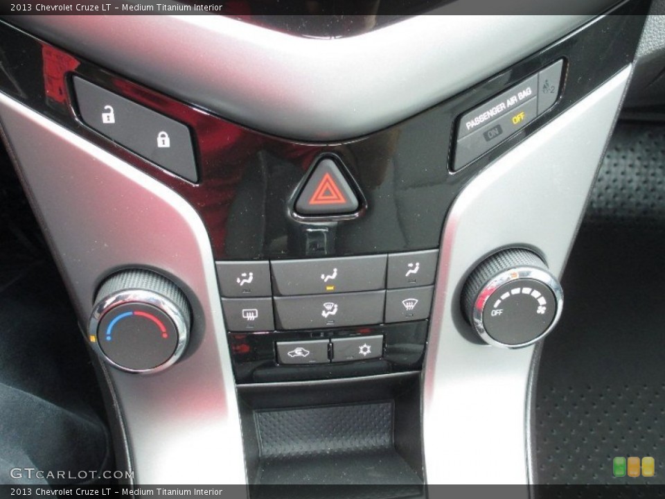 Medium Titanium Interior Controls for the 2013 Chevrolet Cruze LT #82413321