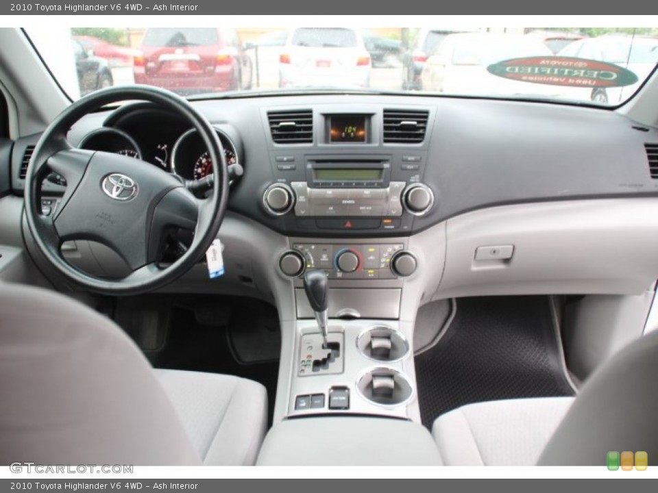 Ash Interior Dashboard for the 2010 Toyota Highlander V6 4WD #82424462