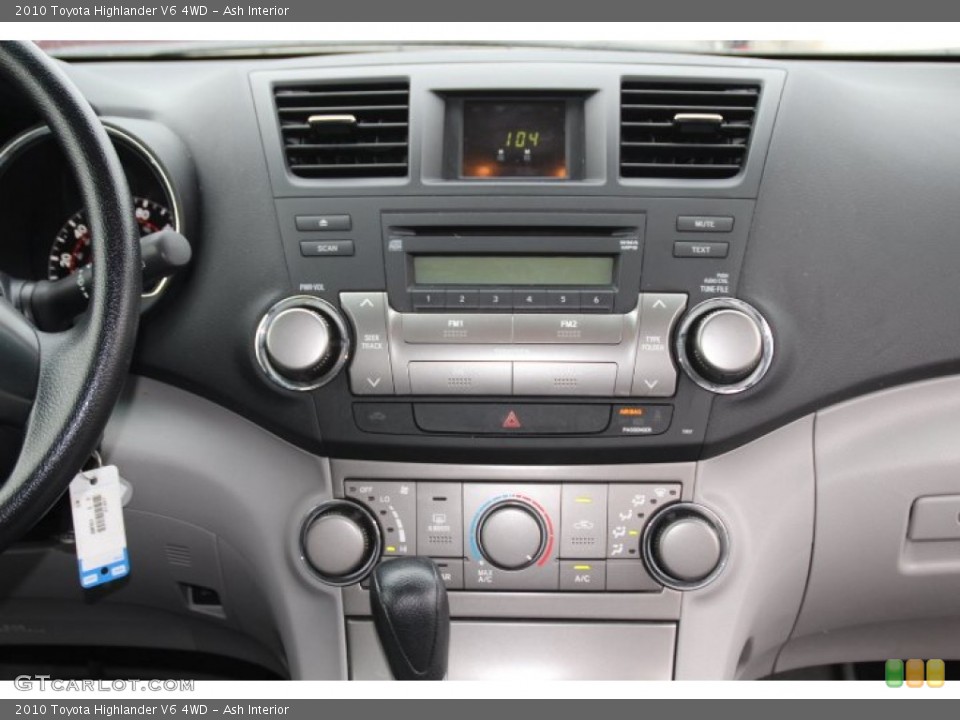 Ash Interior Controls for the 2010 Toyota Highlander V6 4WD #82424481