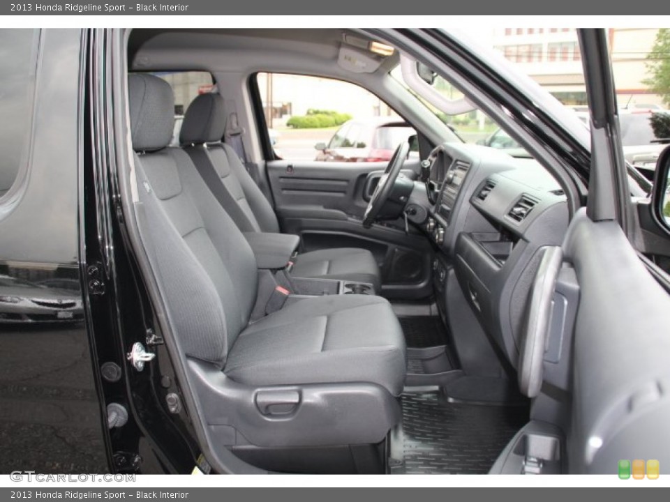 Black Interior Front Seat for the 2013 Honda Ridgeline Sport #82430631