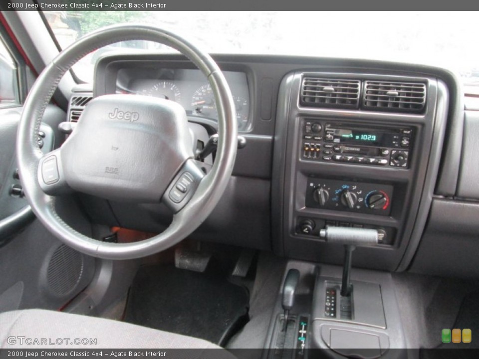Agate Black Interior Dashboard for the 2000 Jeep Cherokee Classic 4x4 #82440360