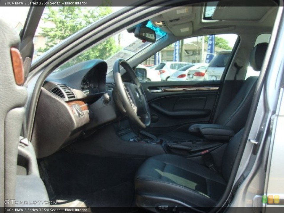 Black Interior Front Seat for the 2004 BMW 3 Series 325xi Sedan #82442622