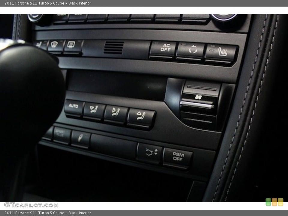 Black Interior Controls for the 2011 Porsche 911 Turbo S Coupe #82451567
