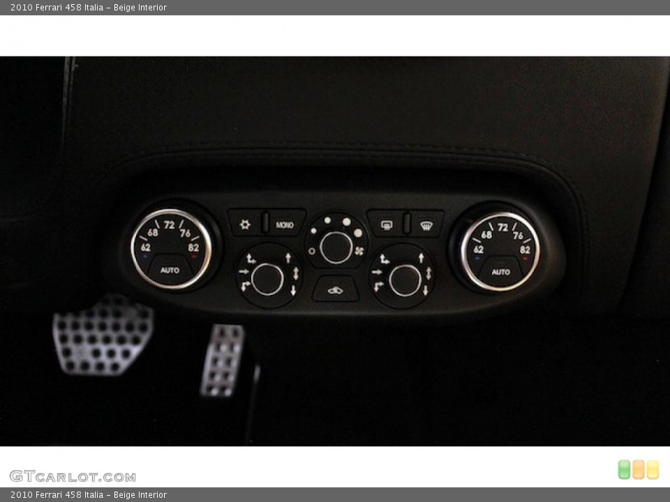 Beige Interior Controls for the 2010 Ferrari 458 Italia #82452956