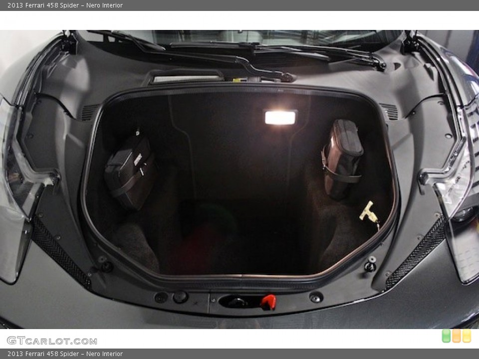 Nero Interior Trunk for the 2013 Ferrari 458 Spider #82453601