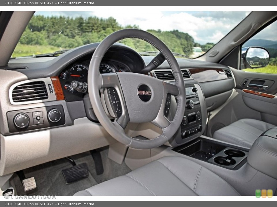 Light Titanium 2010 GMC Yukon Interiors