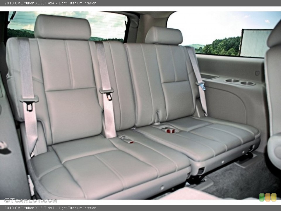 Light Titanium Interior Rear Seat for the 2010 GMC Yukon XL SLT 4x4 #82454816