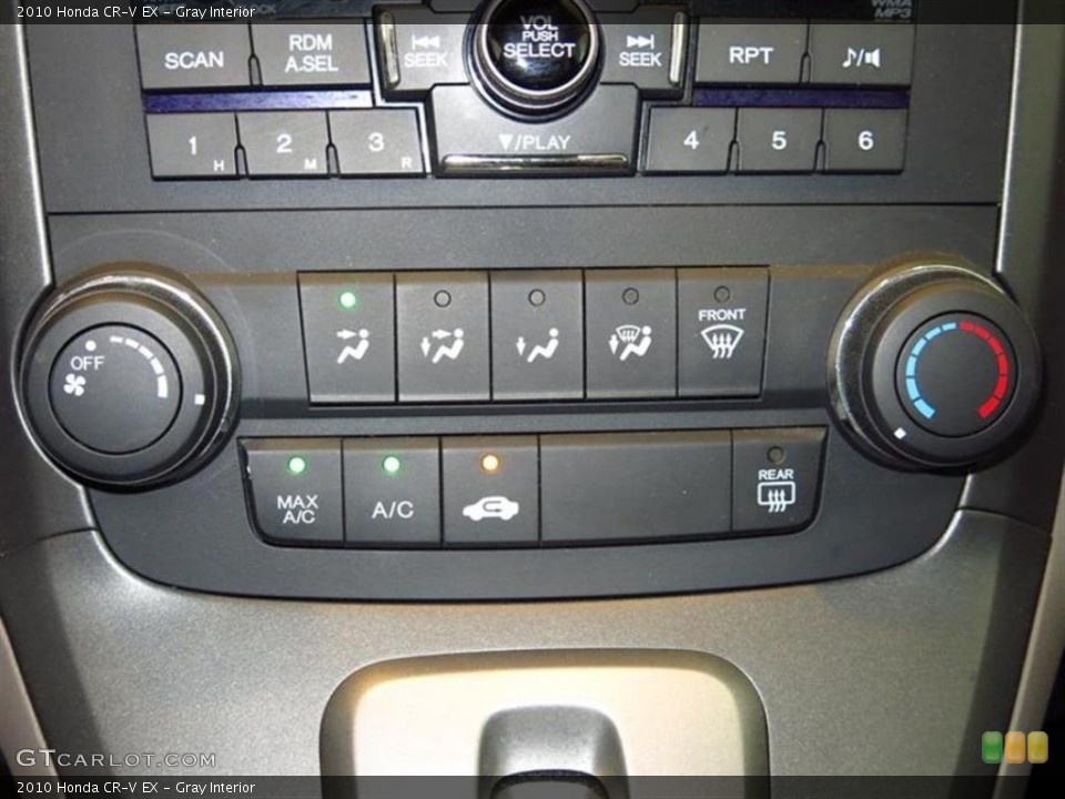 Gray Interior Controls for the 2010 Honda CR-V EX #82461992