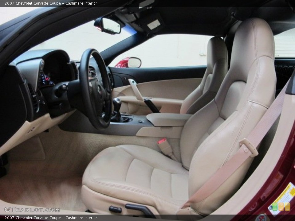 Cashmere Interior Photo for the 2007 Chevrolet Corvette Coupe #82466854