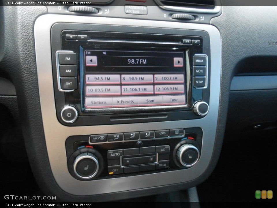 Titan Black Interior Controls for the 2011 Volkswagen Eos Komfort #82484610