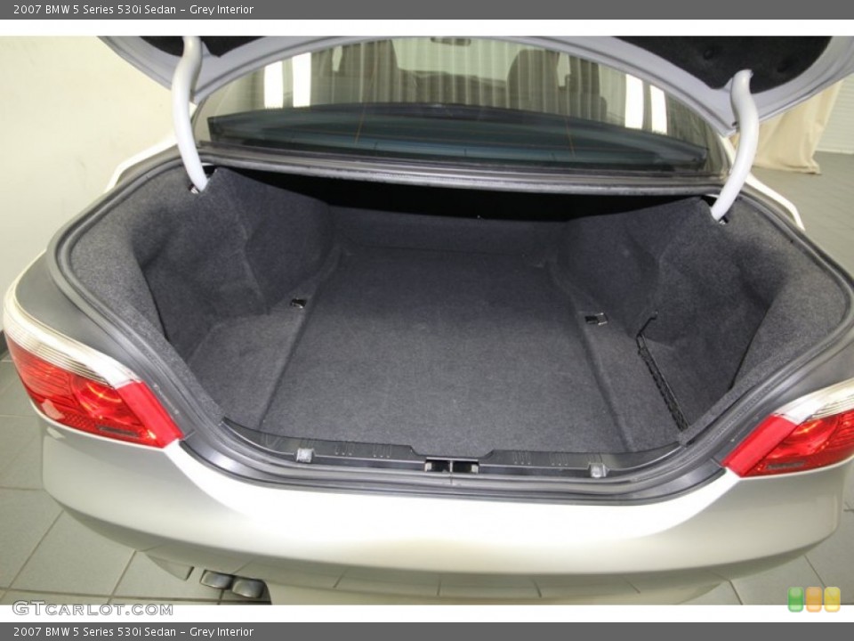 Grey Interior Trunk for the 2007 BMW 5 Series 530i Sedan #82497017