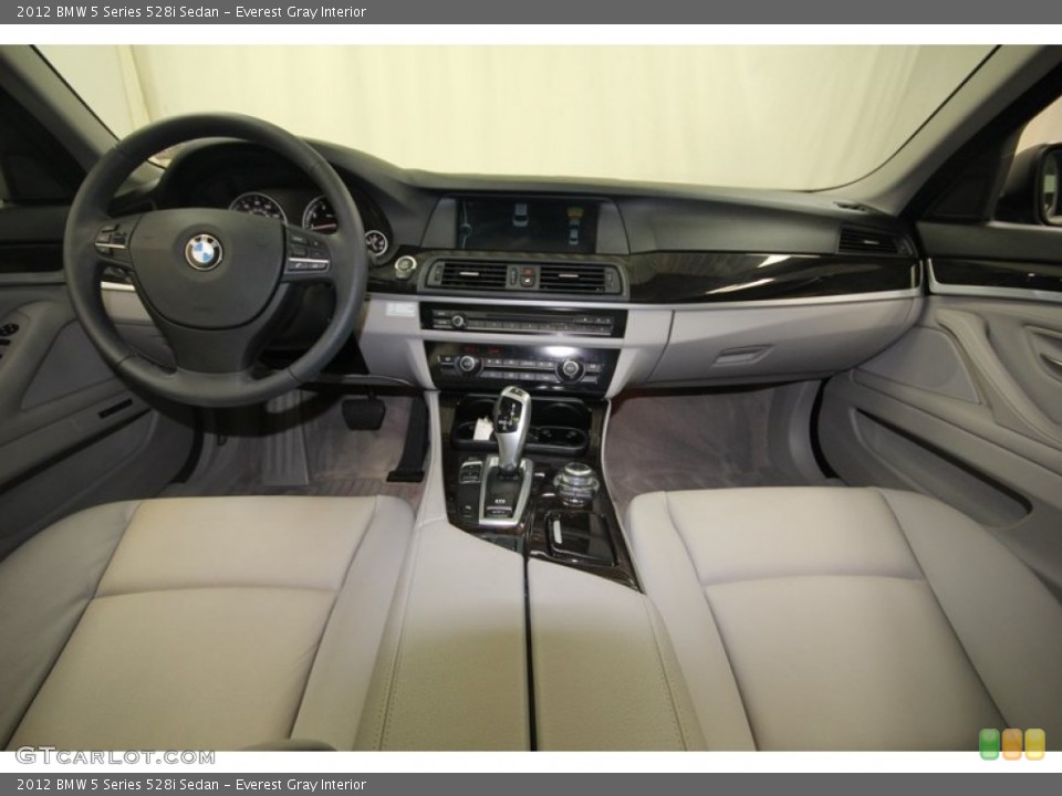 Everest Gray Interior Dashboard for the 2012 BMW 5 Series 528i Sedan #82498553