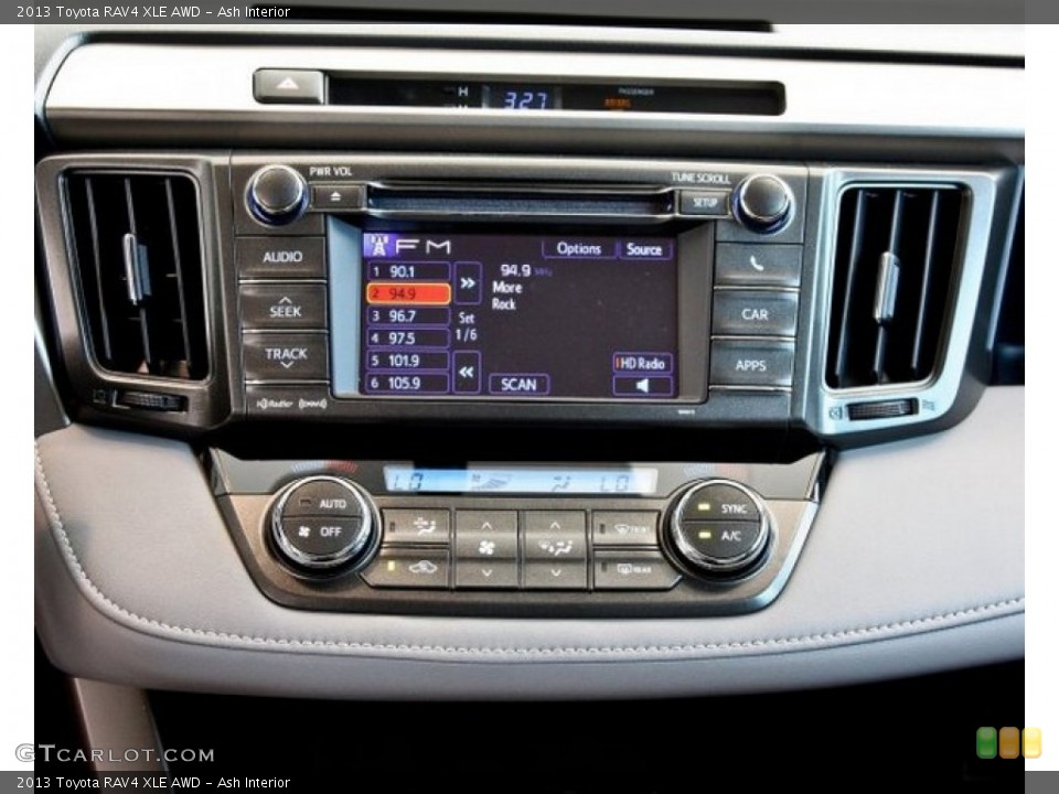 Ash Interior Controls for the 2013 Toyota RAV4 XLE AWD #82514258
