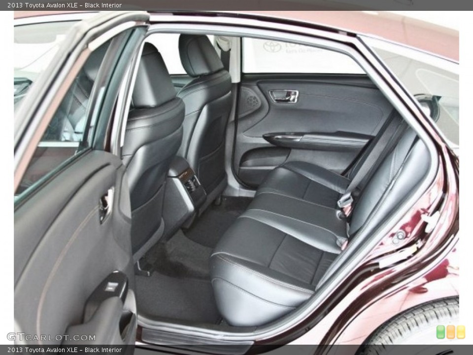 Black Interior Rear Seat for the 2013 Toyota Avalon XLE #82514820