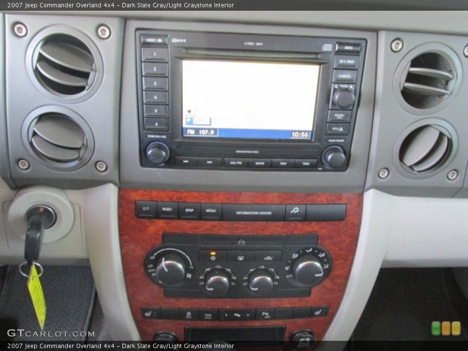 Dark Slate Gray/Light Graystone Interior Controls for the 2007 Jeep Commander Overland 4x4 #82540457