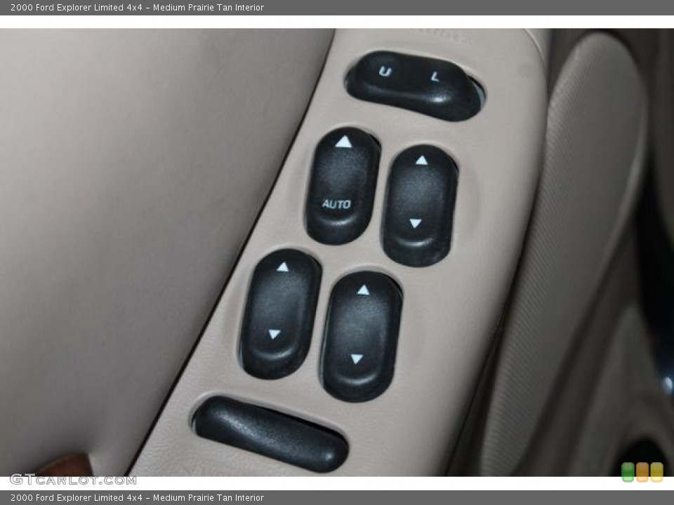 Medium Prairie Tan Interior Controls for the 2000 Ford Explorer Limited 4x4 #82544773